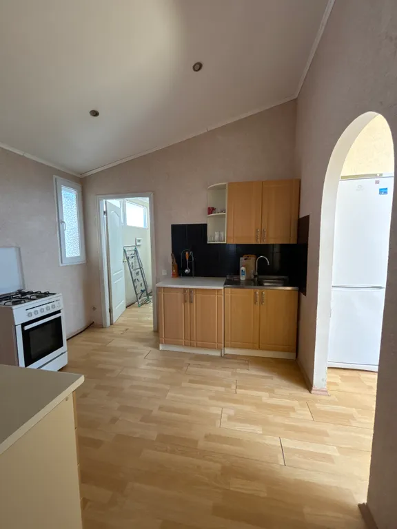 5-комнатный Дом