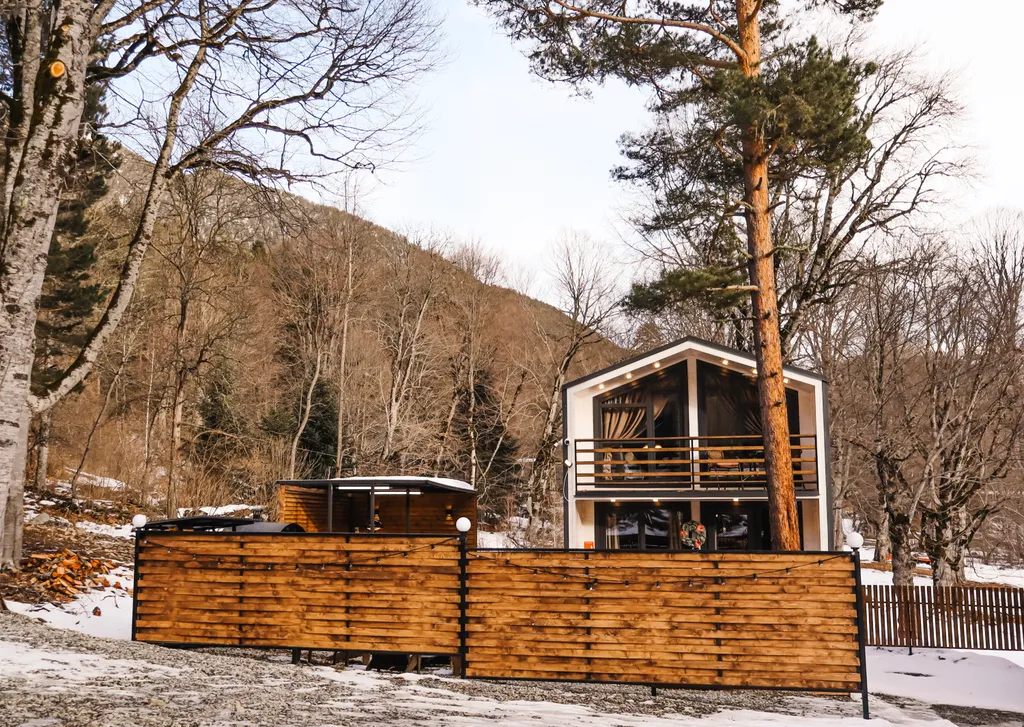 Barnhouse с балконом и видом на горы