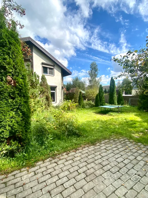 Тёплый коттедж в лесу