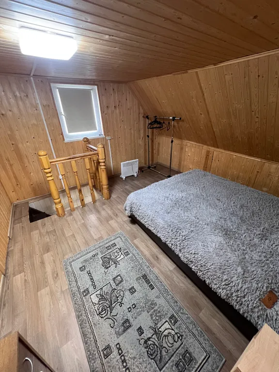 Уютный дом с большим подогреваемым бассейном, баней и банным чаном