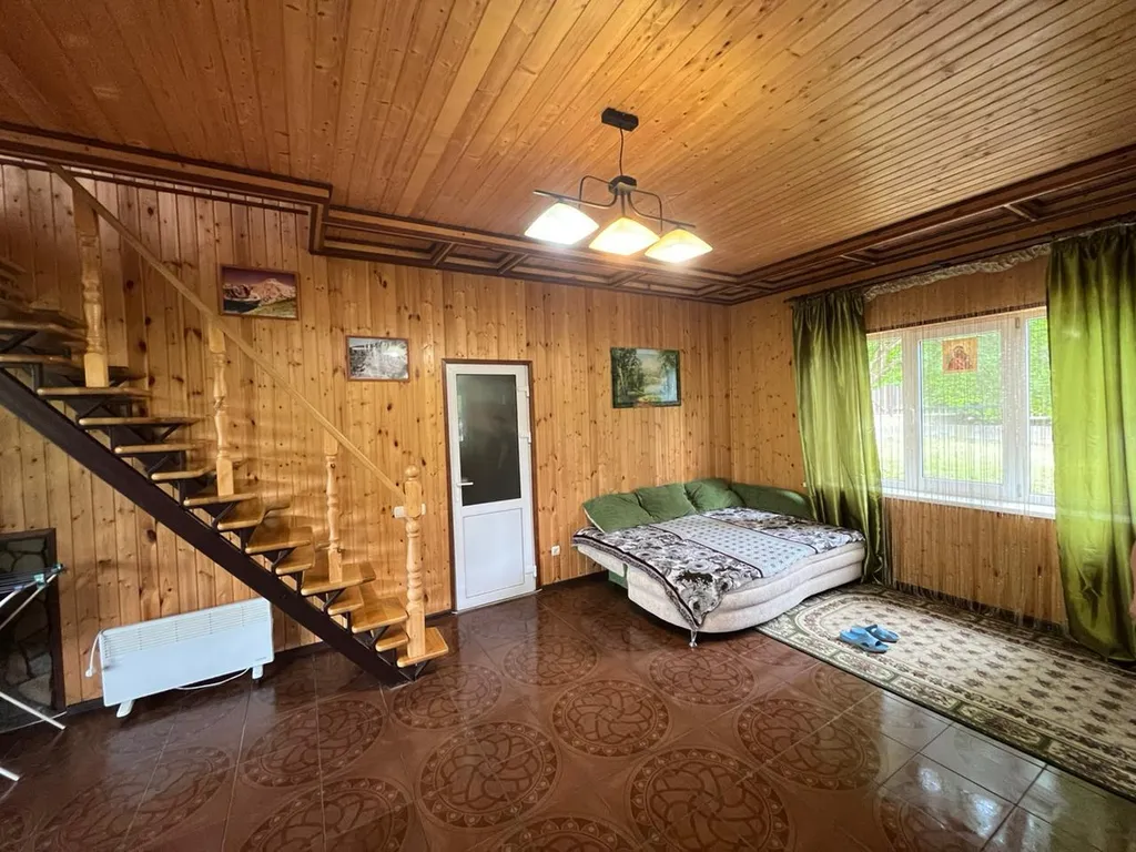 Уютный дом в горах