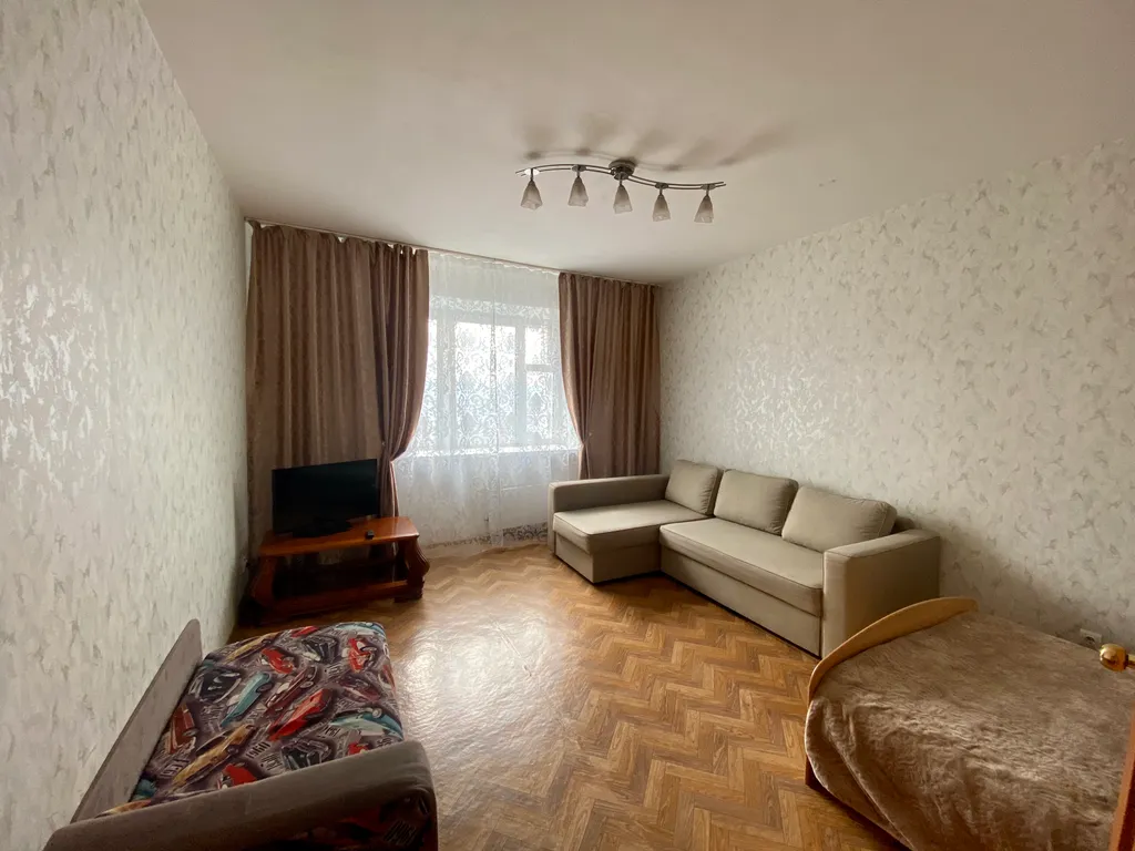 Квартира Однокомнатная квартира напротив ТРЦ Планета — Красноярск