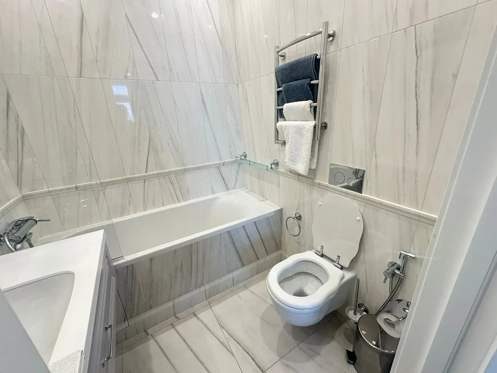 Трехкомнатные апартаменты рядом с морем