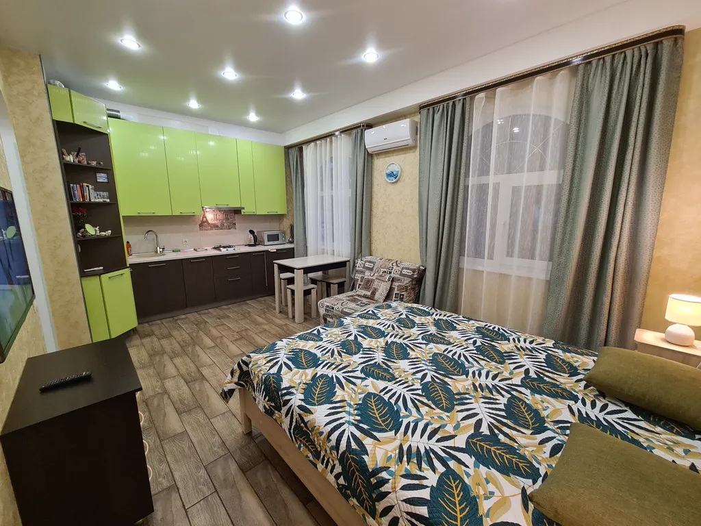 Квартира Квартира Студия в центре Адлера — Адлер