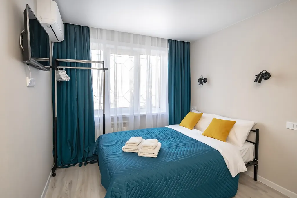 Современная студия с новым ремонтом