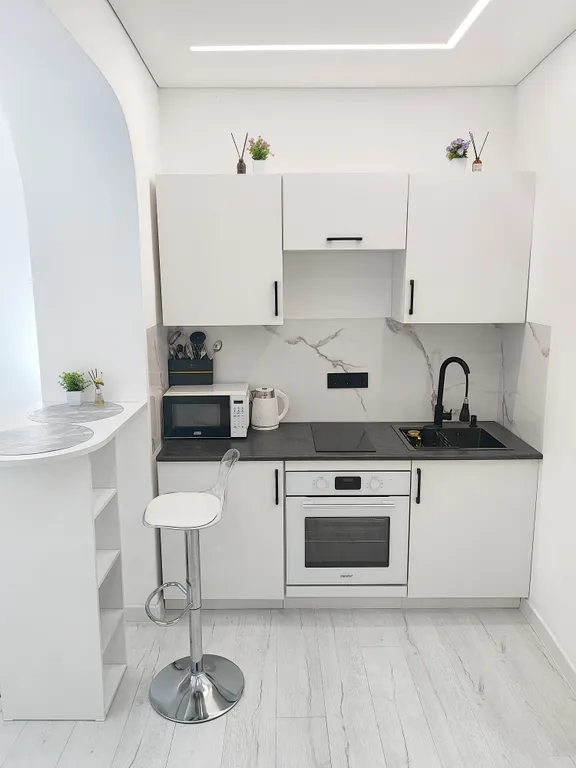 Элитная двухкомнатная квартира с евро ремонтом Море и рынок рядом