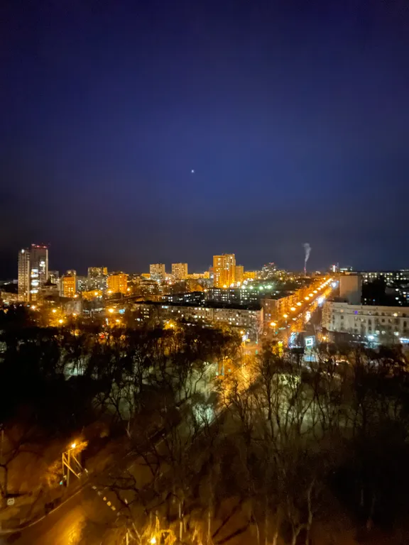 Элитная квартира с джакузи и прекрасным видом на город в самом центре