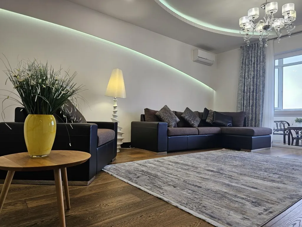 2-комнатная квартира с красивейшим видом на море и горы