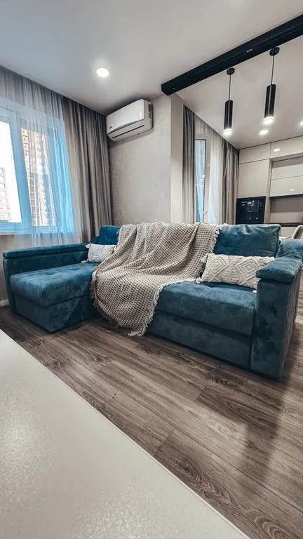 Стильная и просторная студия с бесконтактным заселением