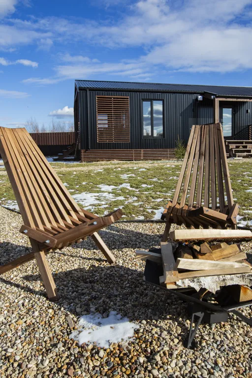 Новый стильный барнхаус с видом на лес