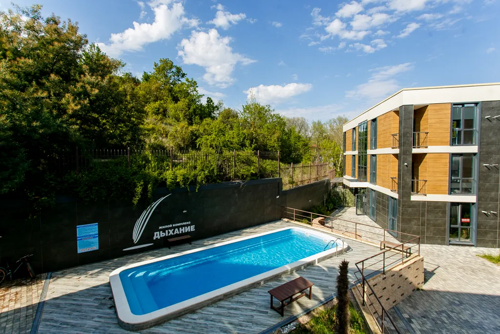 Уютный апартамент с бассейном