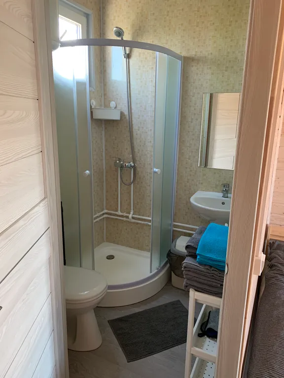 Студия у моря и озера