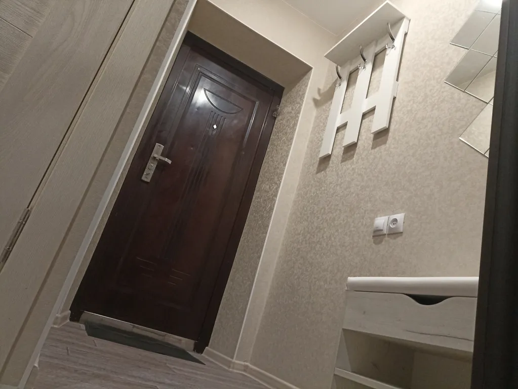 1-комнатная квартира в центре города с асфальтированной парковкой