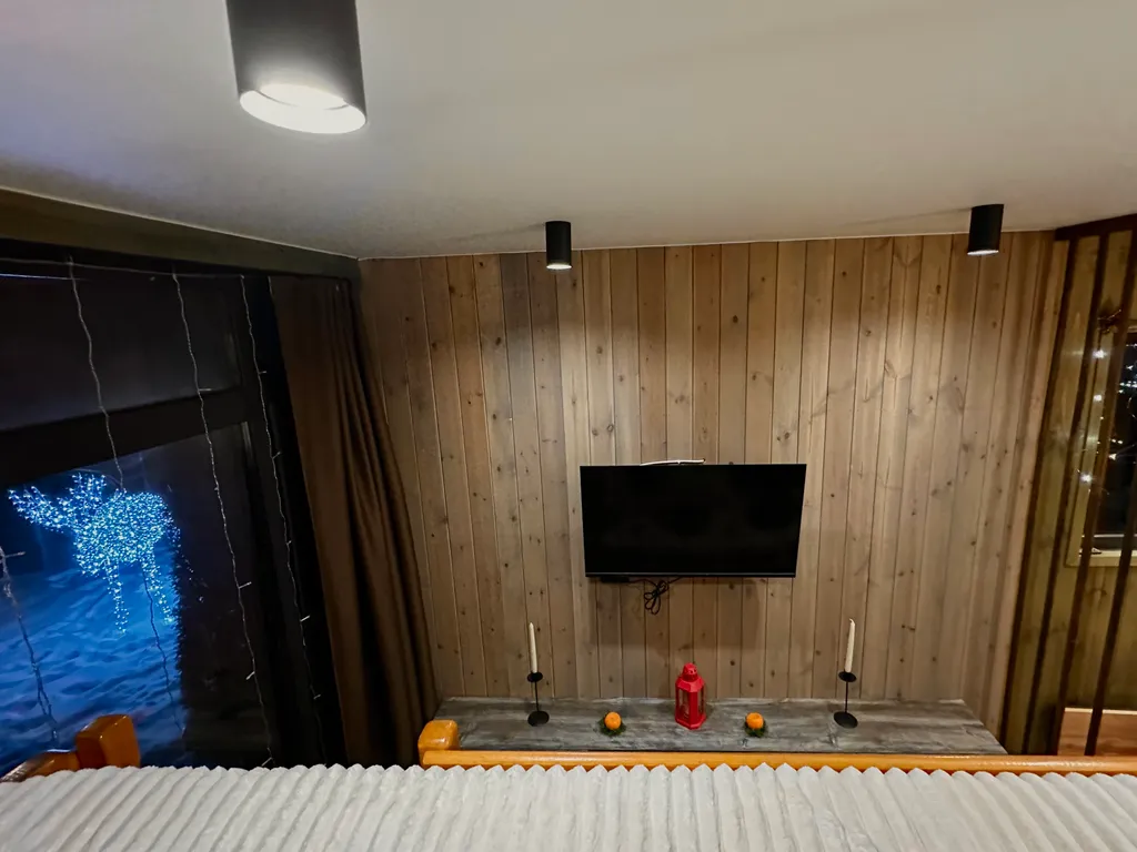 Уютный дом-лофт с видом на лес и реку