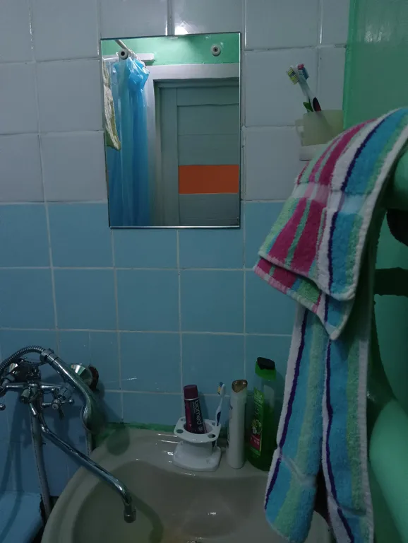 Гостеприимная комната у метро, 30 минут до центра