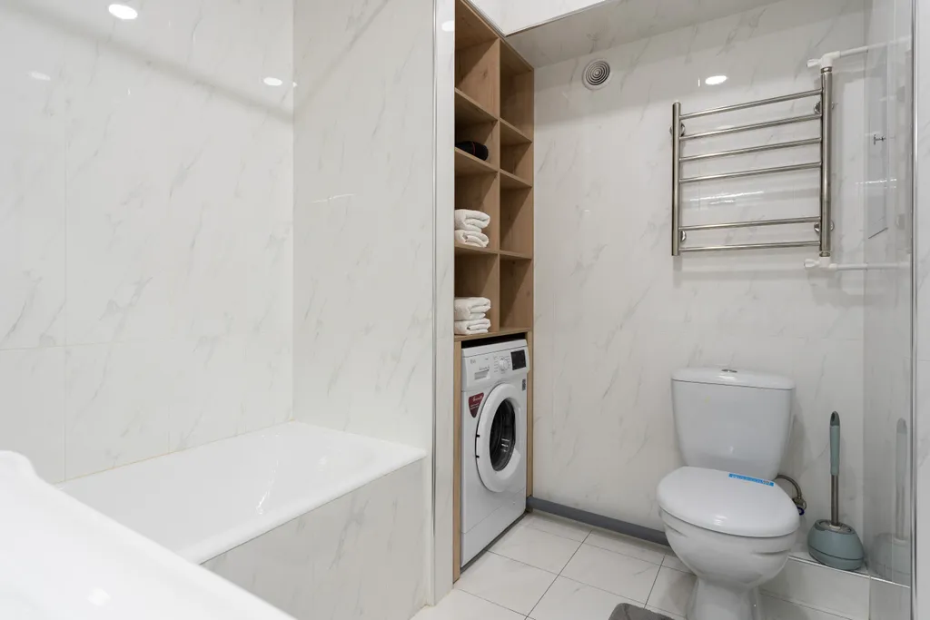 Senate Square Apartment