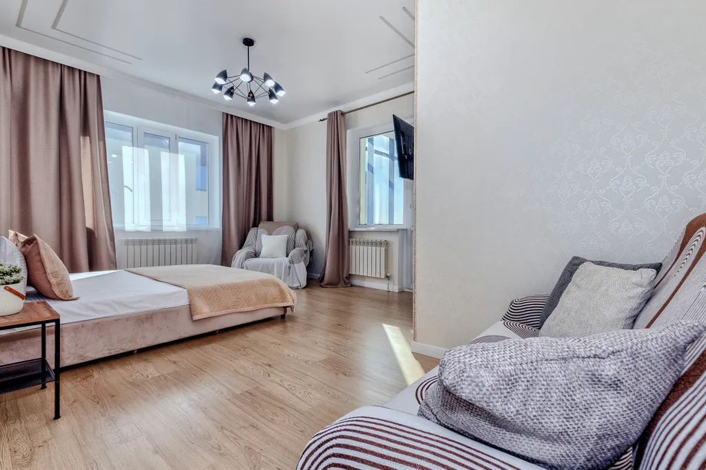 Уютная однокомнатная с видом на город возле набережной в Астане