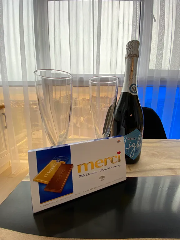 Квартира Отличная, уютная, современная 2-ком. квартира у моря — Анапа