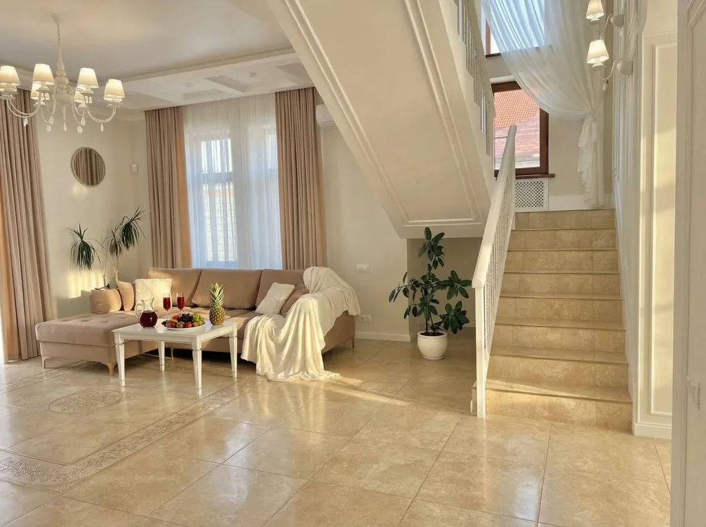 Прекрасный просторный дом для отдыха в лучшем районе