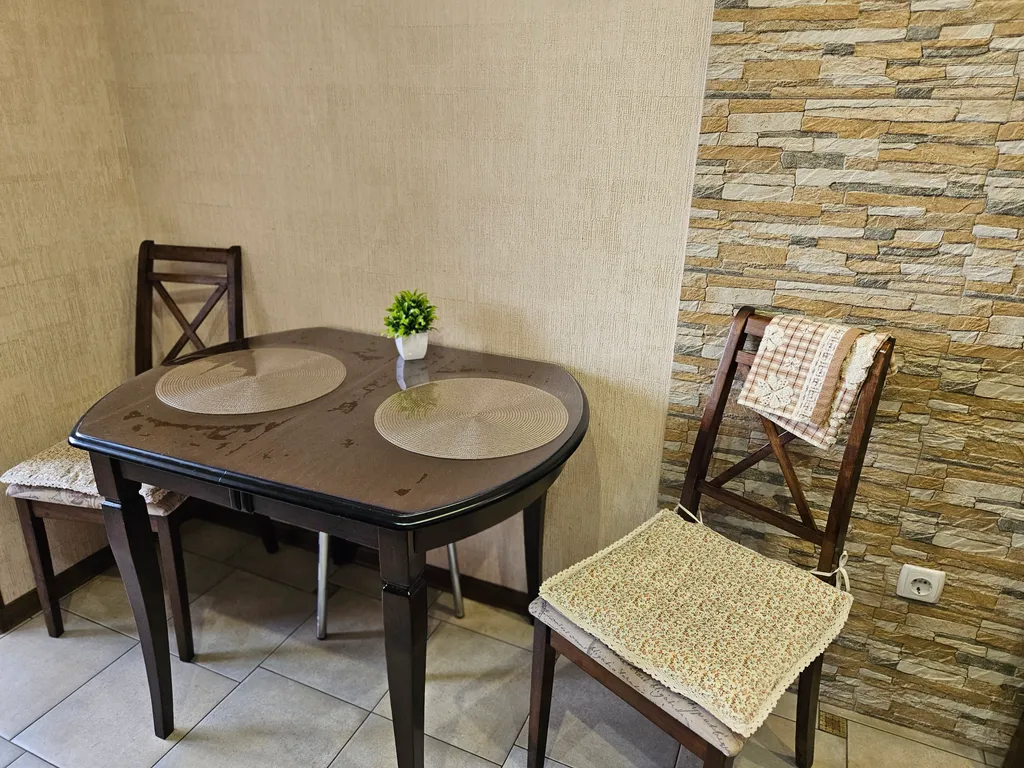 Уютная квартира с шикарным видом на горы, лес, ущелье и город