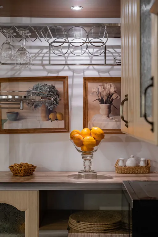 Атмосферная двухуровневая квартира с парковкой у Эрмитажа