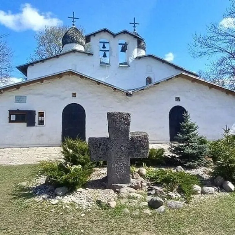 Квартира у Покровской башни