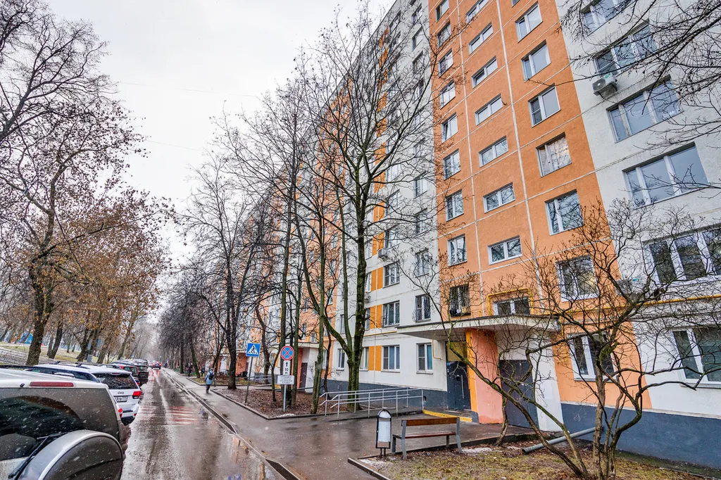 Однокомнатная квартира на метро Академика Янгеля