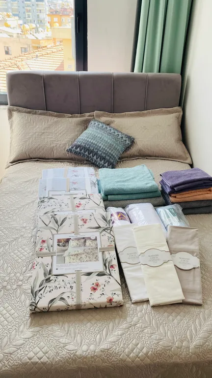 Новые апартаменты в центре рядом с морем