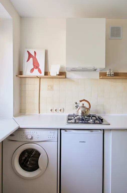 Бежевый Шёпот