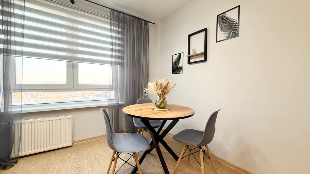 Уютная квартира у Аквапарка с видом на Обь