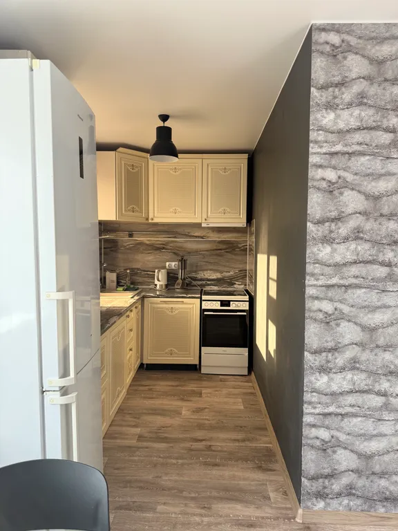 Просторная квартира с кофемашиной, Алисой и джакузи