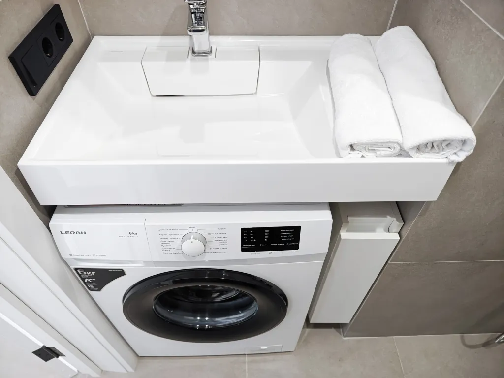 Апартаменты категории люкс 3-х комнатный на первой береговой линии