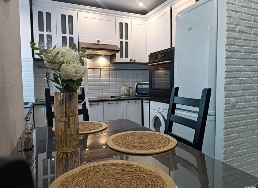 Квартира Квартира в историческом центре Екатеринбурга, двухкомнатная — Екатеринбург