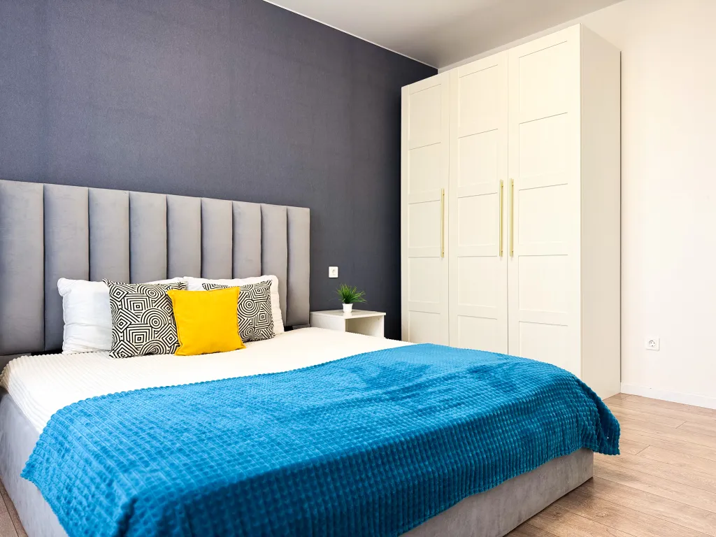 Рядом с площадью Победы