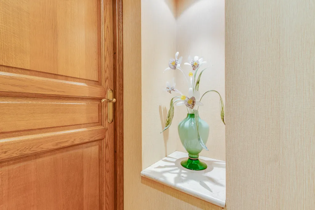 Квартира Квартира с видом на сквер им. Пушкина — Санкт-Петербург