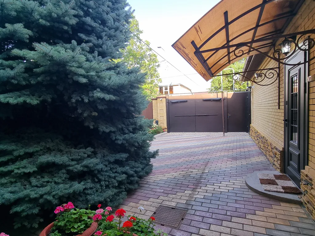 Дом в центре города премиум класса