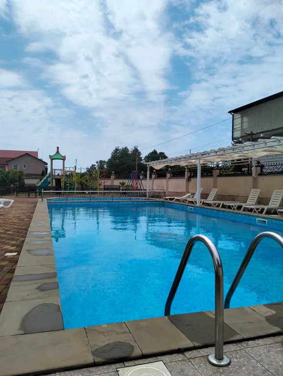 Уютная квартира с бассейном