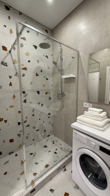 Студия на берегу моря