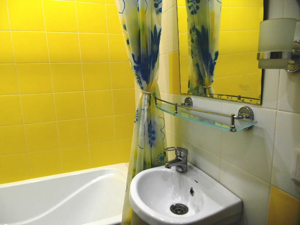 Квартира в 150 метрах от НИИ онкологии и Лагерного сада