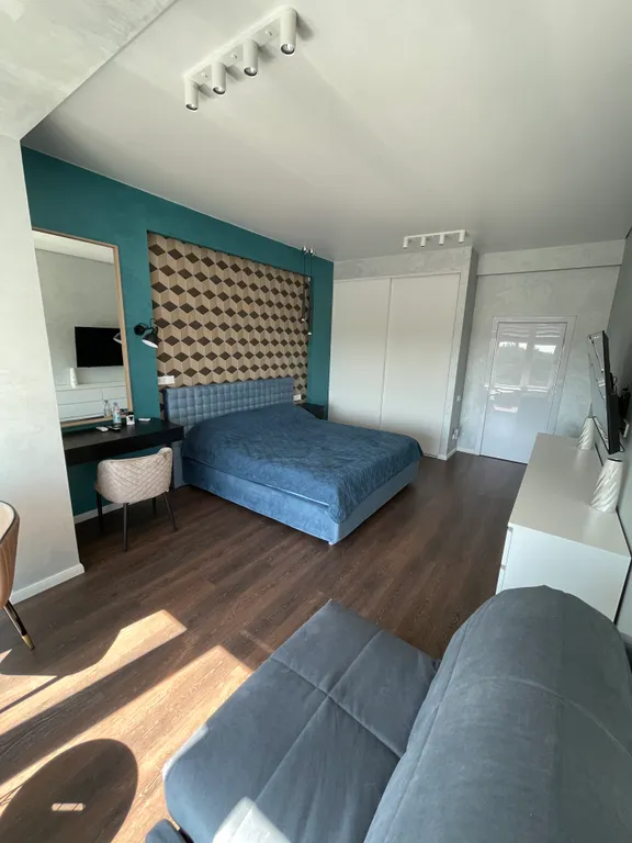 Комфортная квартира в тихом спальном районе на побережье