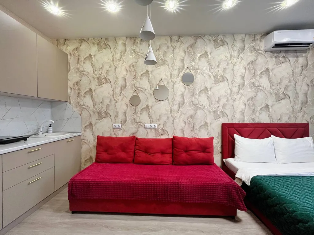 Студия УНИК АПАРТ на Большевистской рядом с Собором