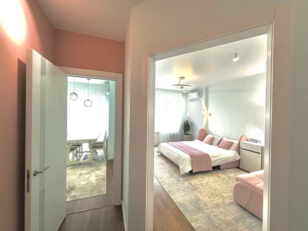 Светлая квартира с видом на реку