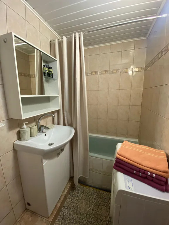 Квартира Евро-трехкомнатная квартира в тихом центре — Зеленоградск