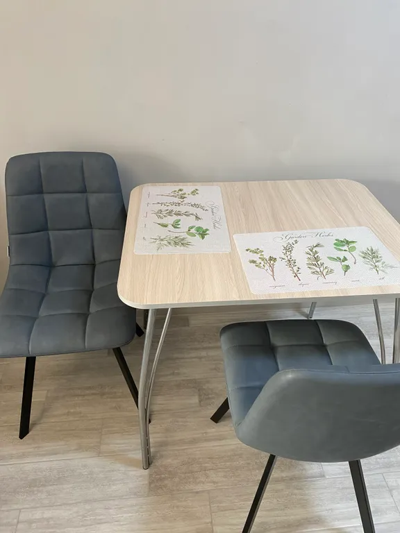 Уютная и чистая квартира с удобным заездом в город и большой парковкой