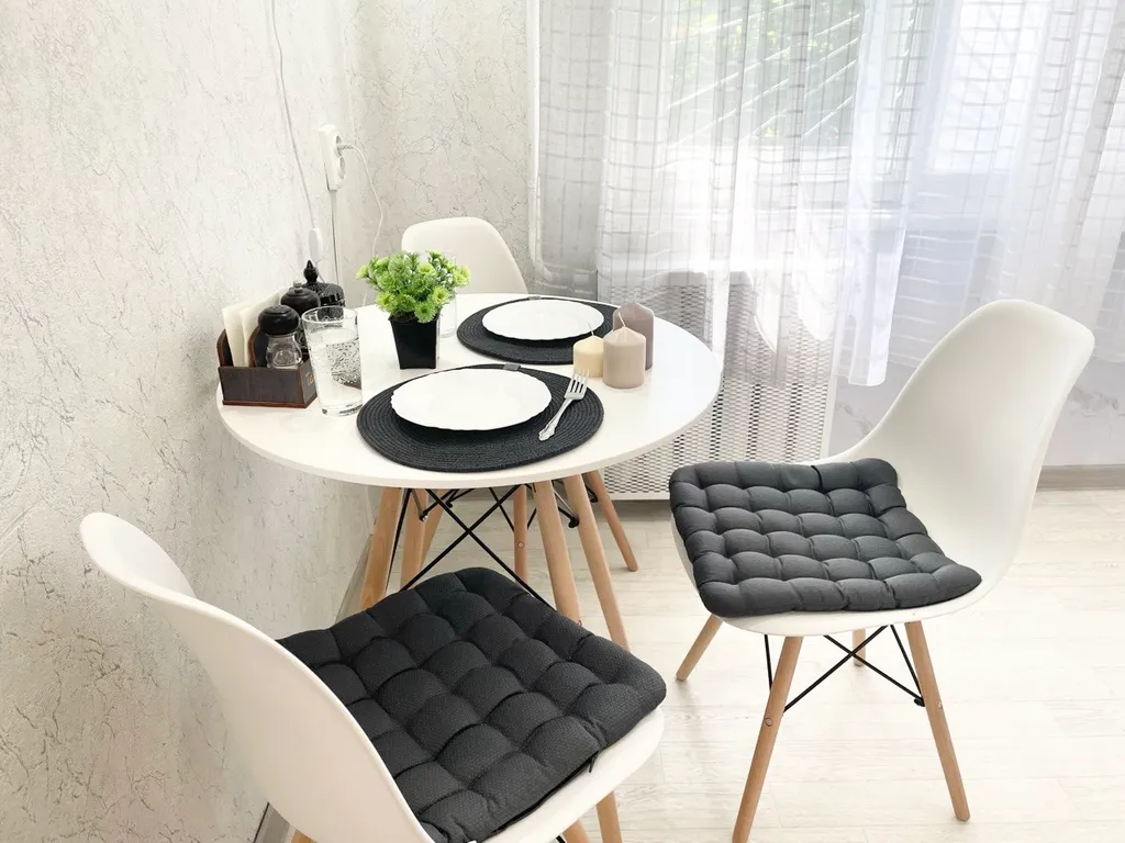 Апартамент Svetlo Teplo c окнами в сад