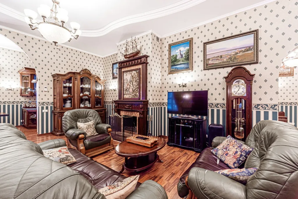 6-комнатный Дом