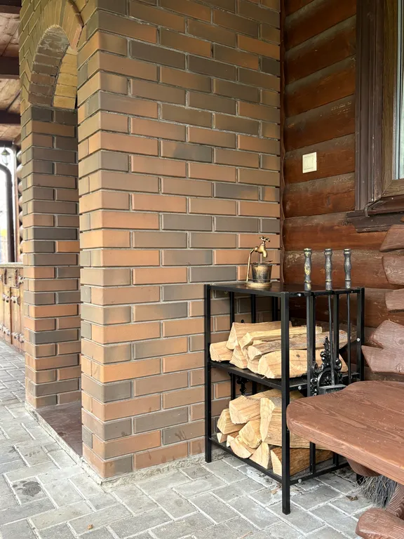 Загородный дом с бассейном и парной на дровах