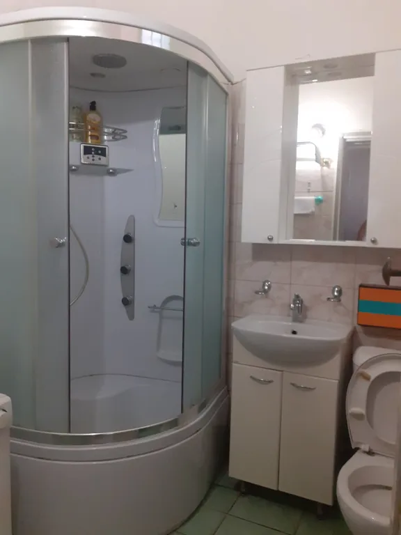 Квартира с видом на городскую набережную