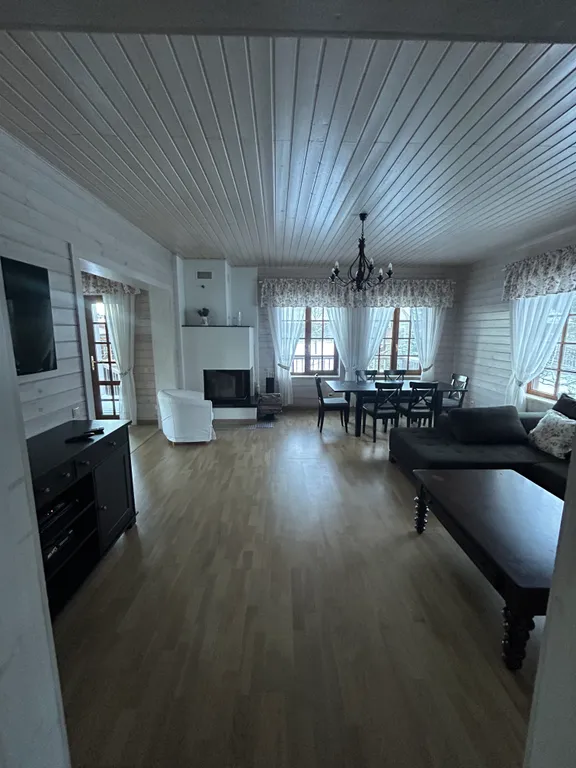 4-комнатный Дом