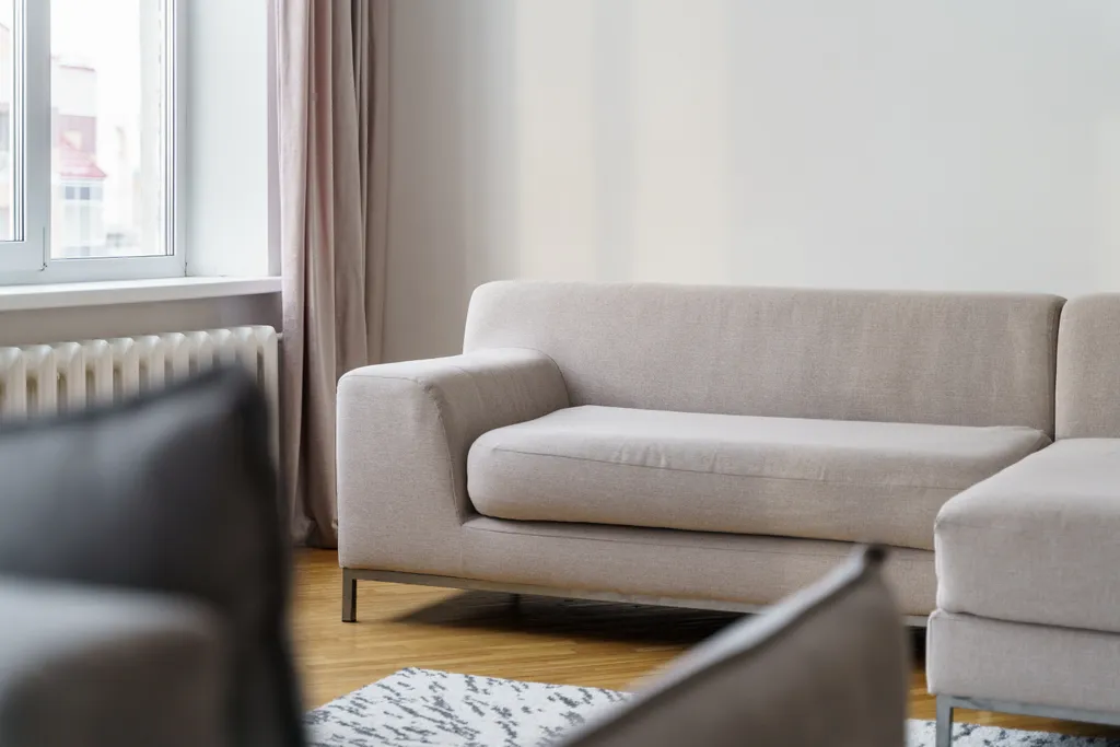 Просторная квартира в центре города с видом на реку